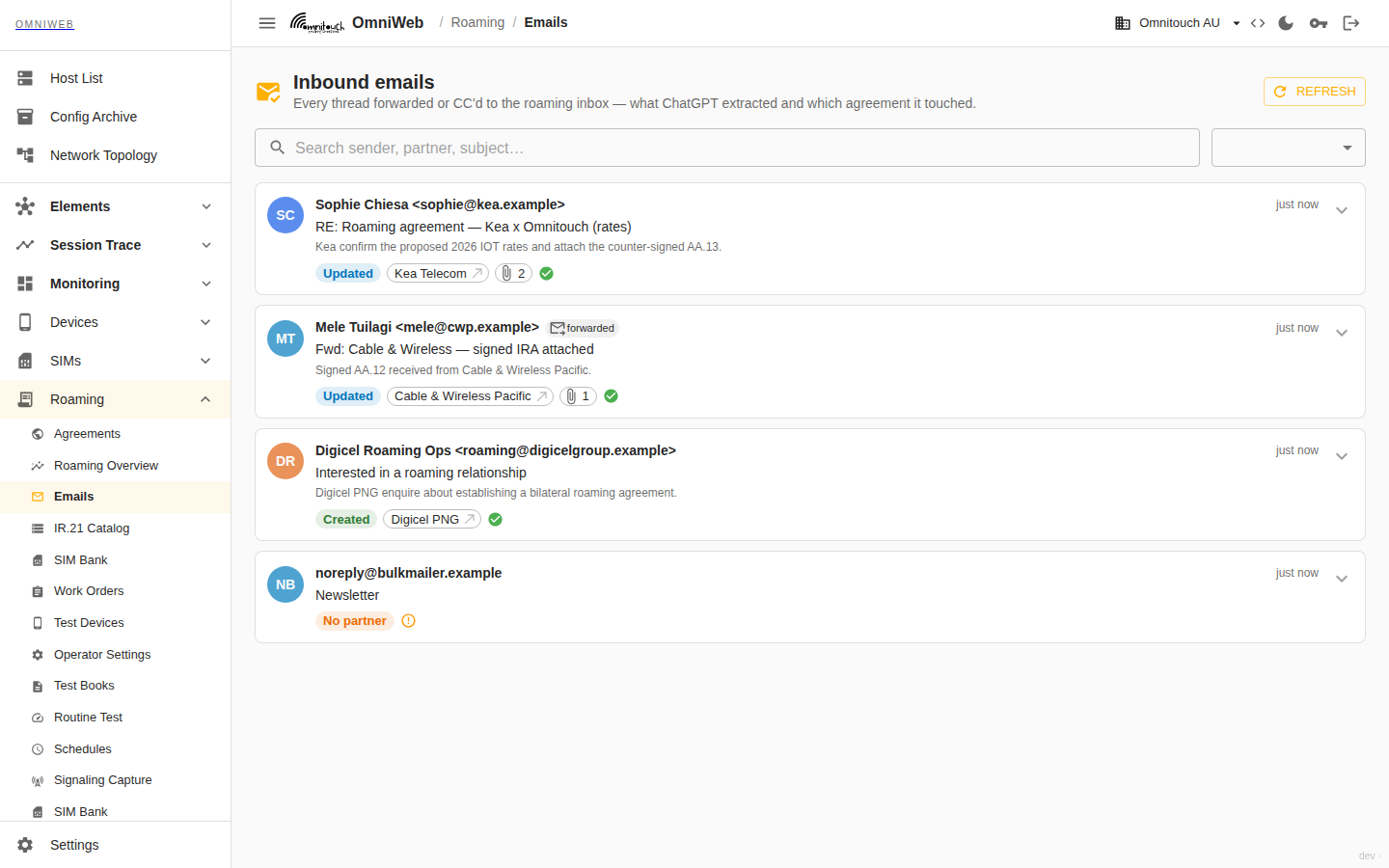 O Log de Email Inbound listando emails de parceiros processados, cada um mostrando remetente, assunto, anexos, se a extração de IA foi bem-sucedida e o que o email mudou no acordo